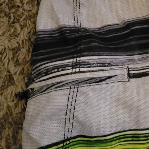 Fox, Billabong, O'neill Boardshorts - Picture 4 of 9